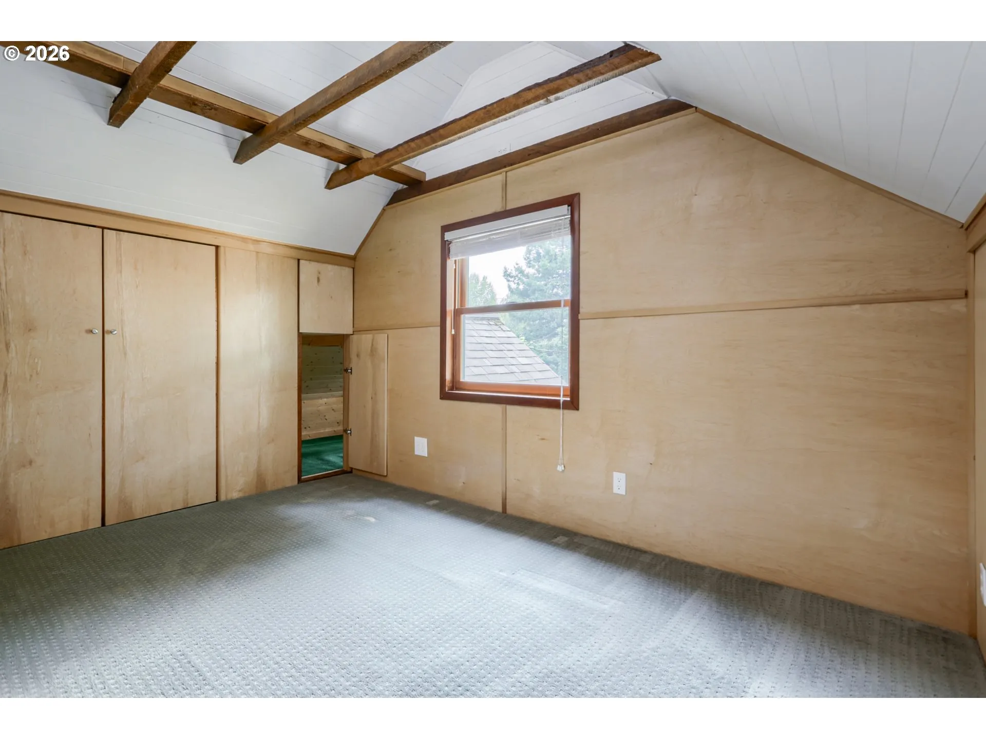 Bedroom-Upper