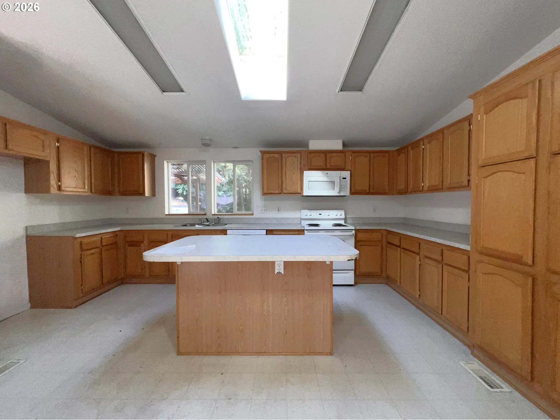 Kitchen-Skylight