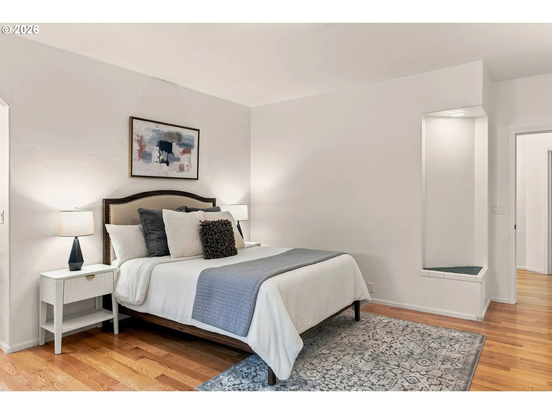 Bedroom, Owner's Suite-Main