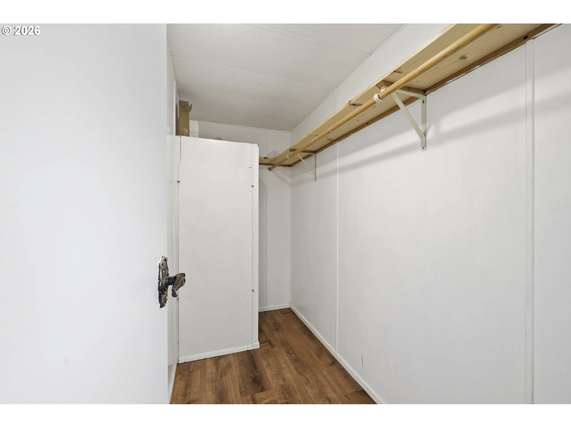 Bedroom, Owner's Suite-Walk-In Closet