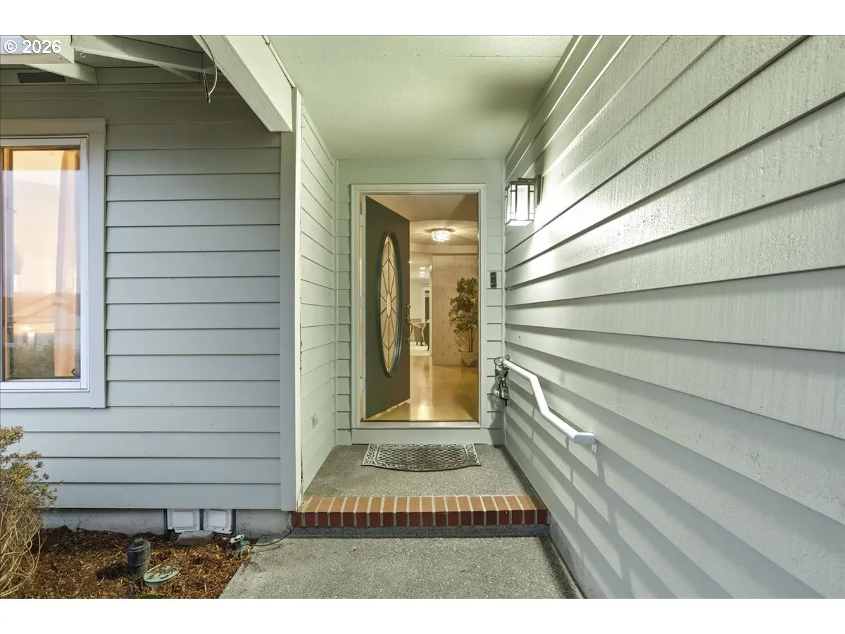 Entrance/Foyer