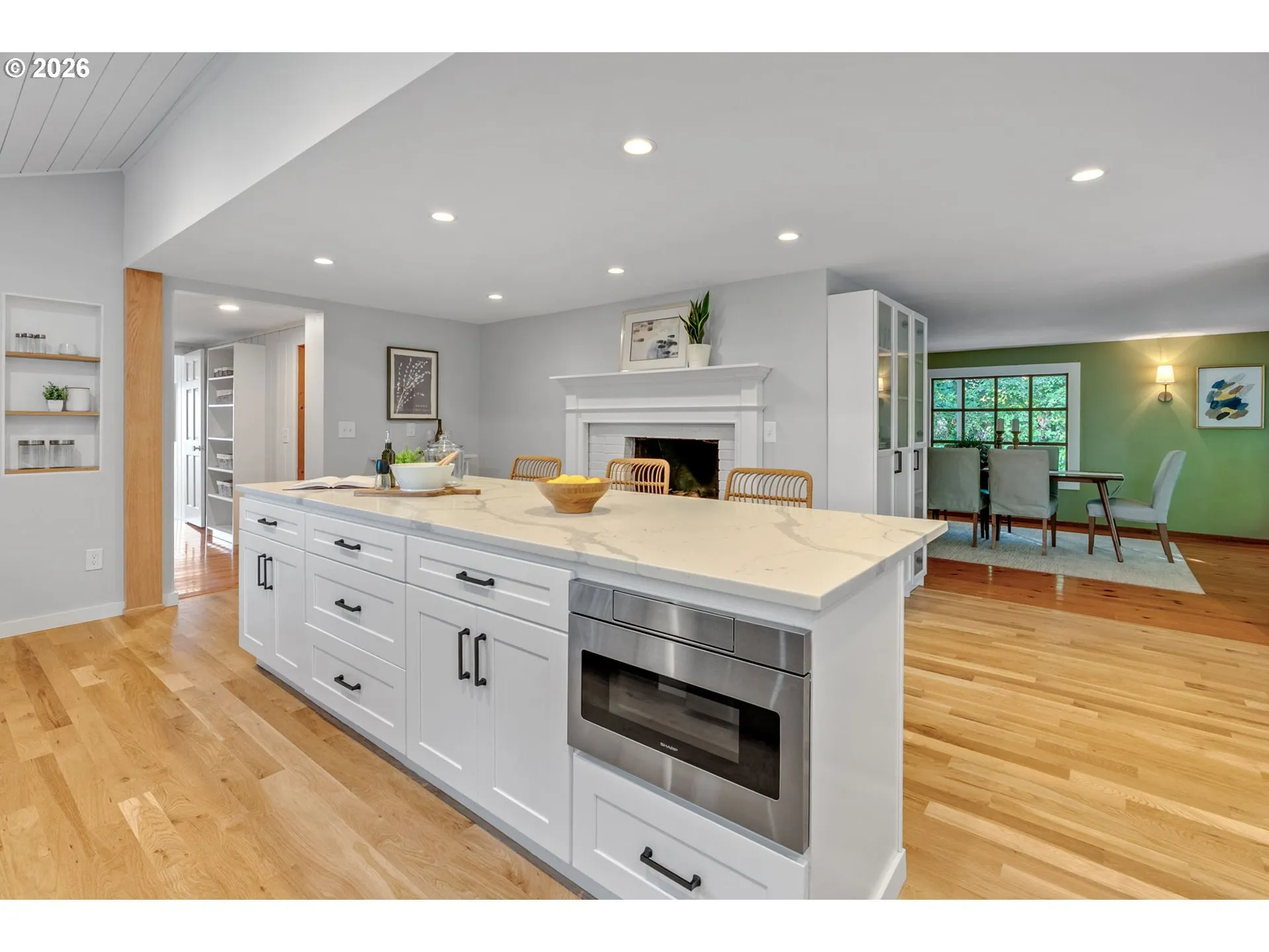 Kitchen-Island