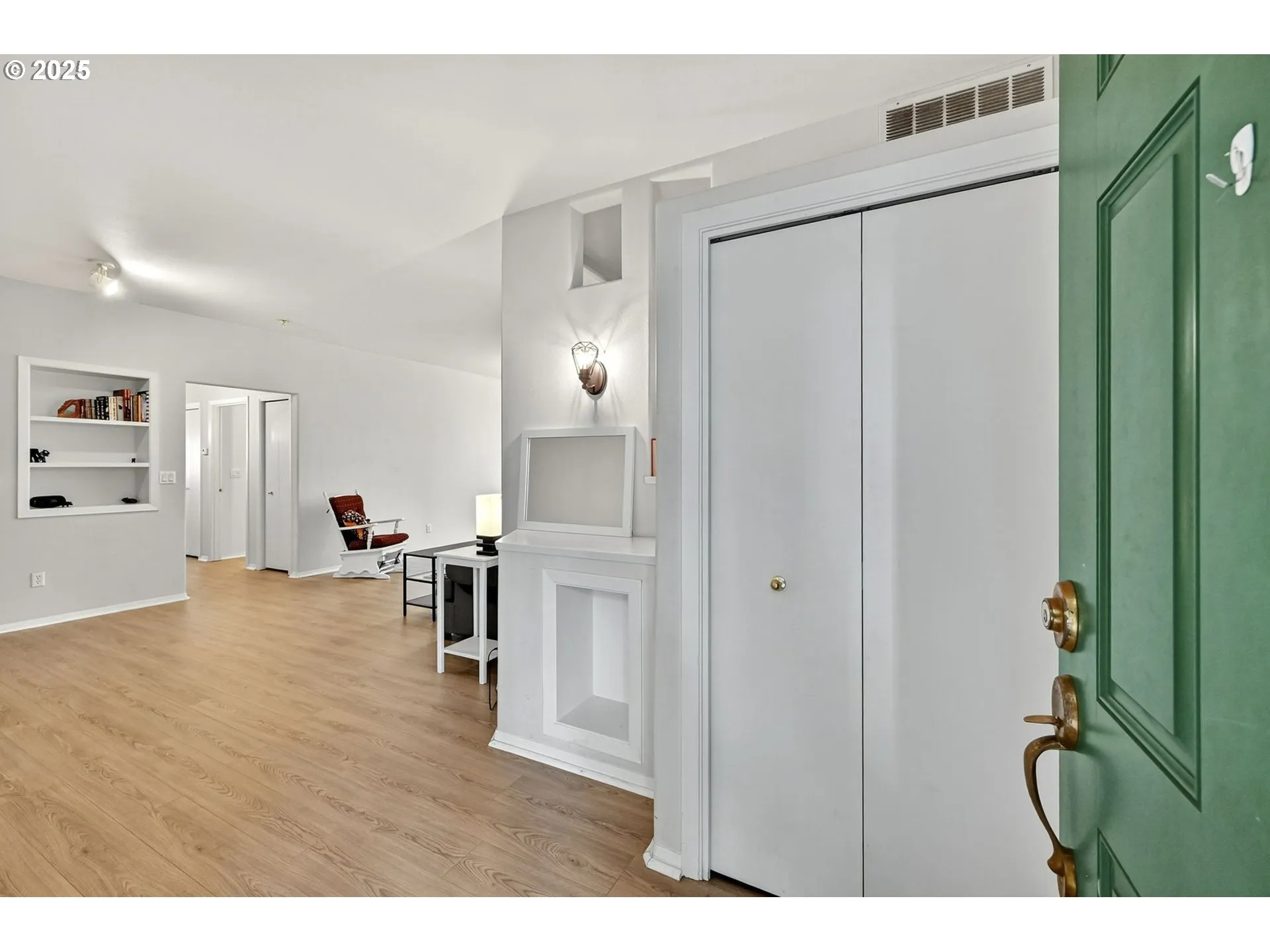 Entrance/Foyer