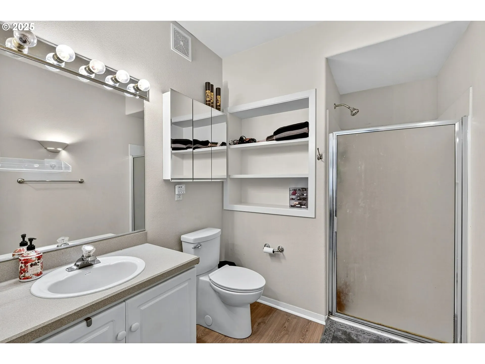 Bathroom-Main