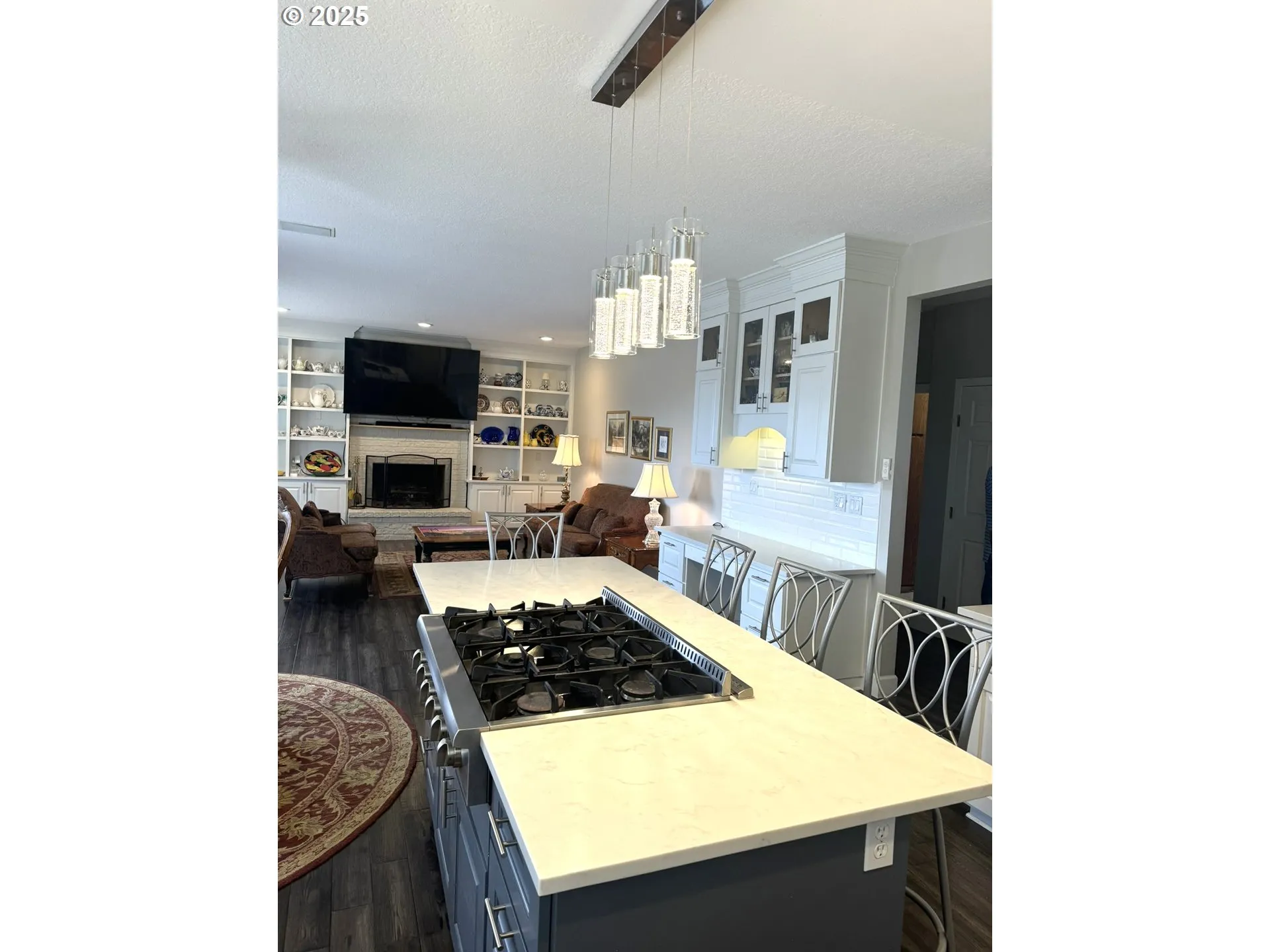Kitchen-Island