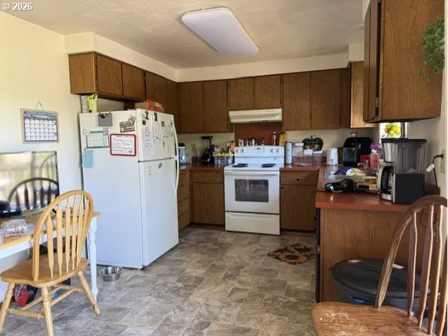 Upstairs Unit