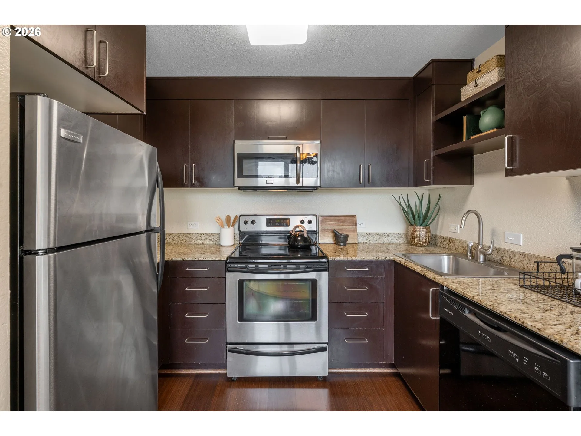Kitchen-Oven