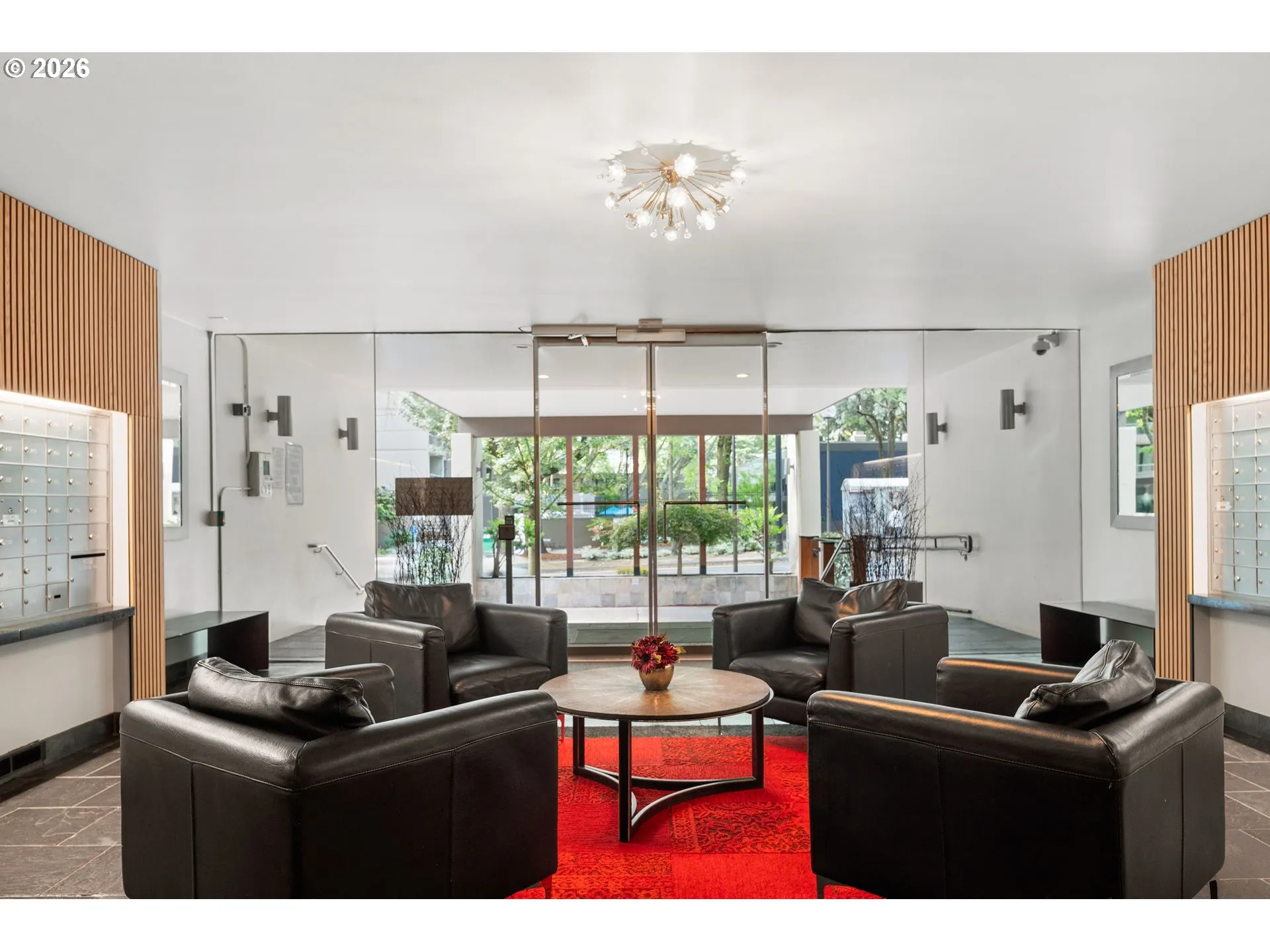 Entrance/Foyer