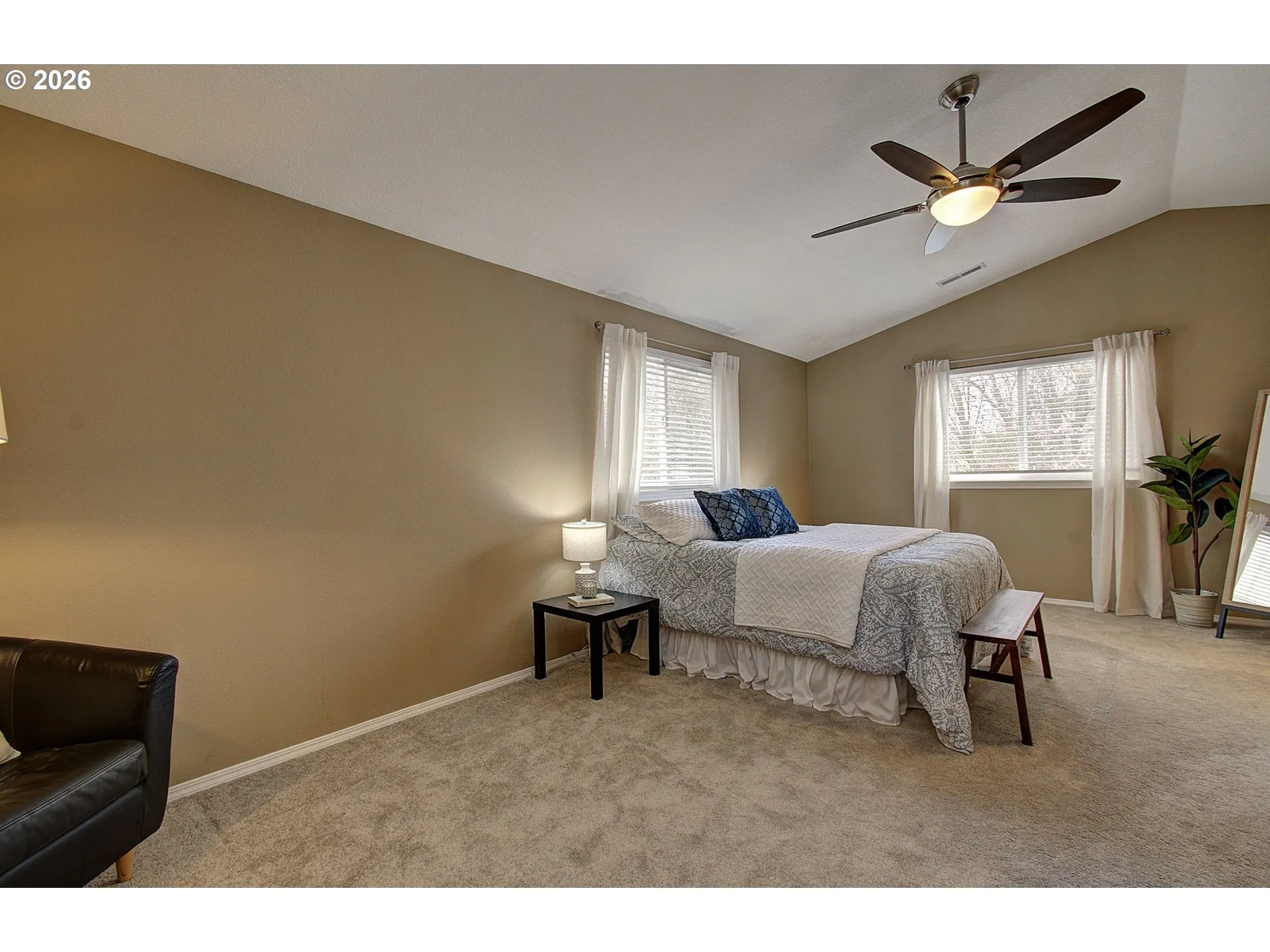 Bedroom, Primary-Vaulted Ceilings