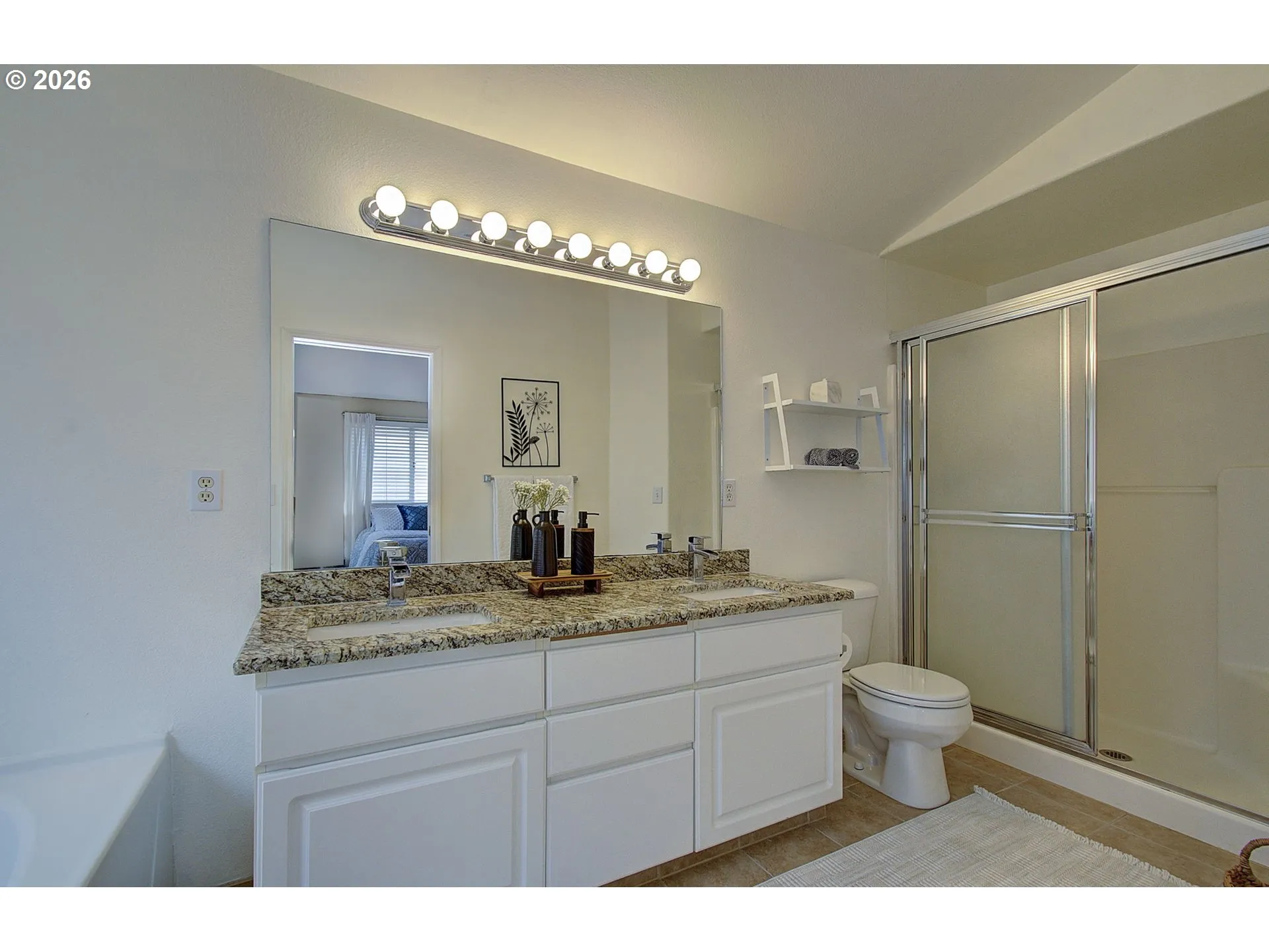 Bathroom, Attached-Double Sinks