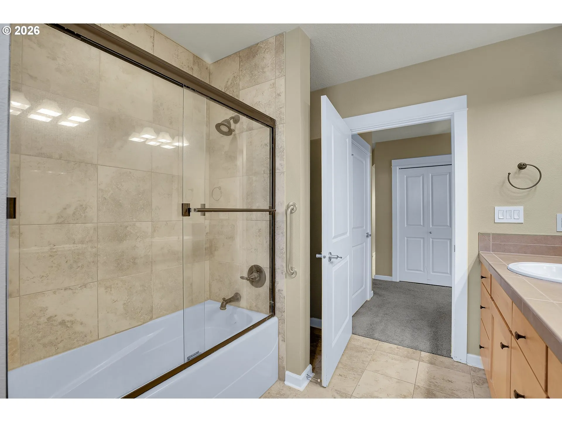 Bathroom-Hall