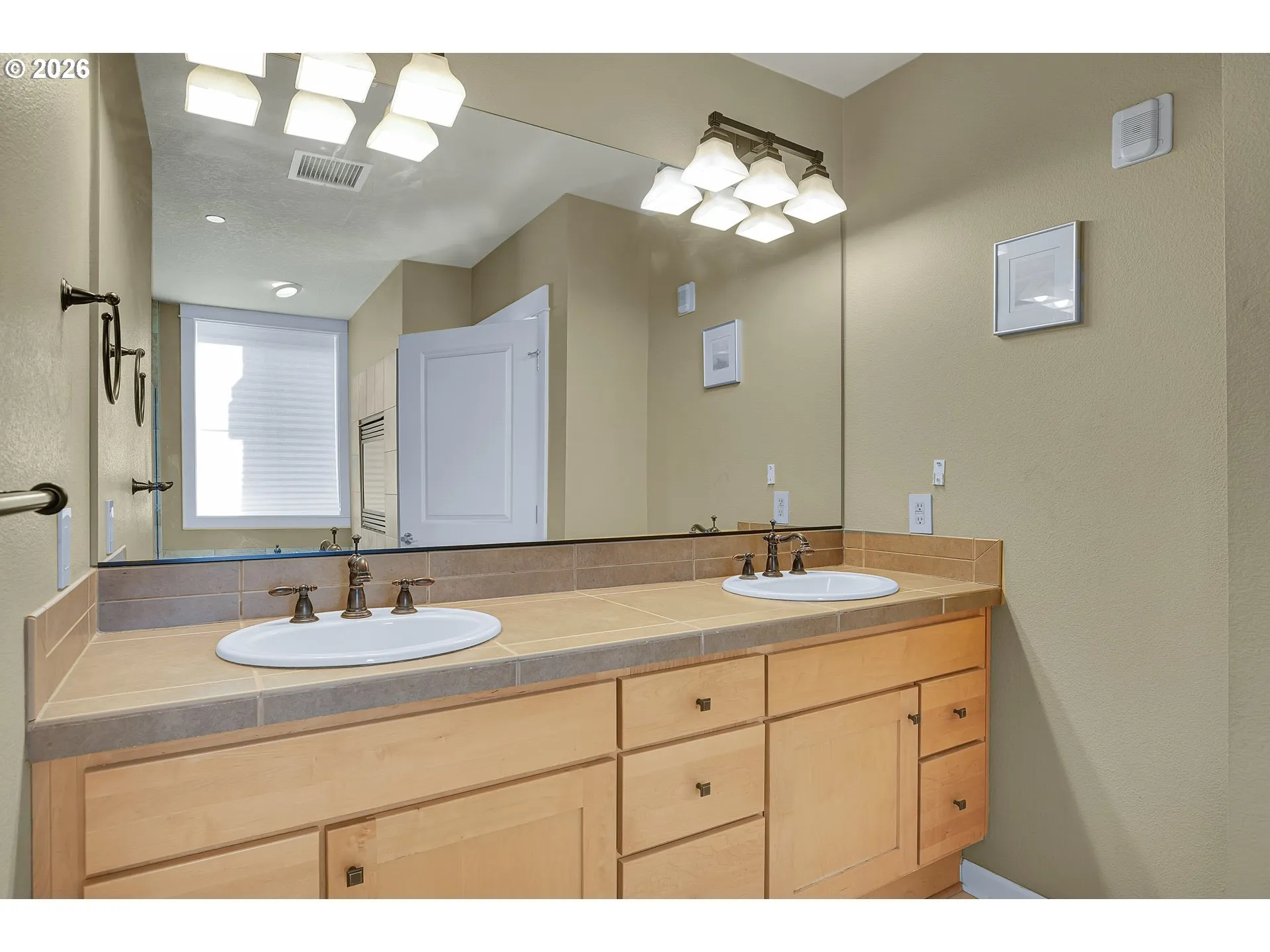 Bathroom-Double Sinks