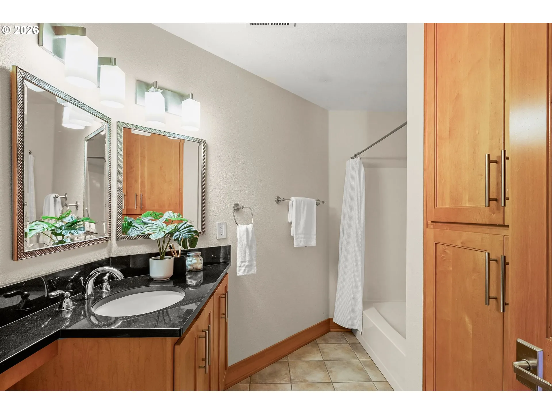 Bathroom-Hall