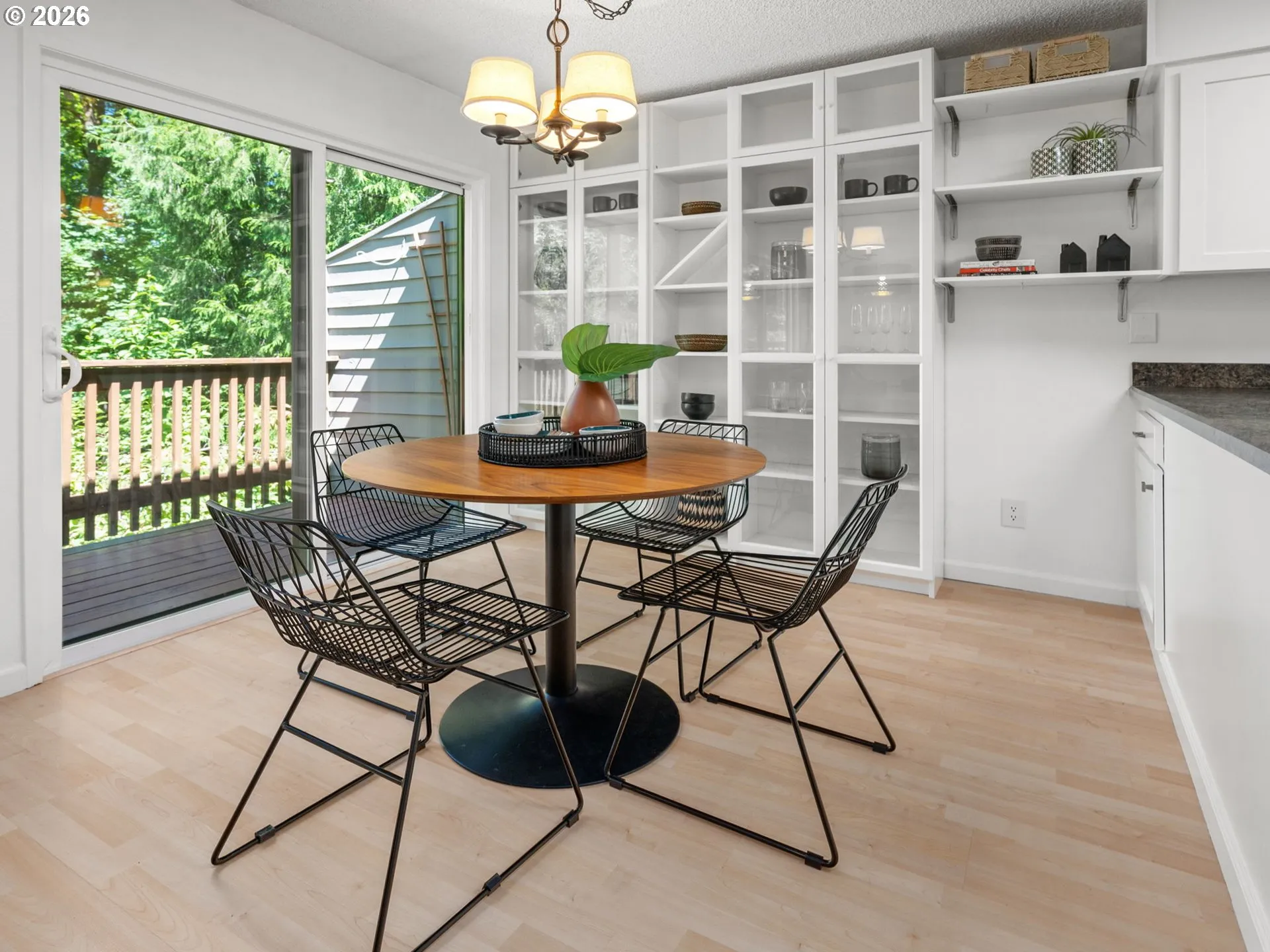 Living Room-Built-In Shelving