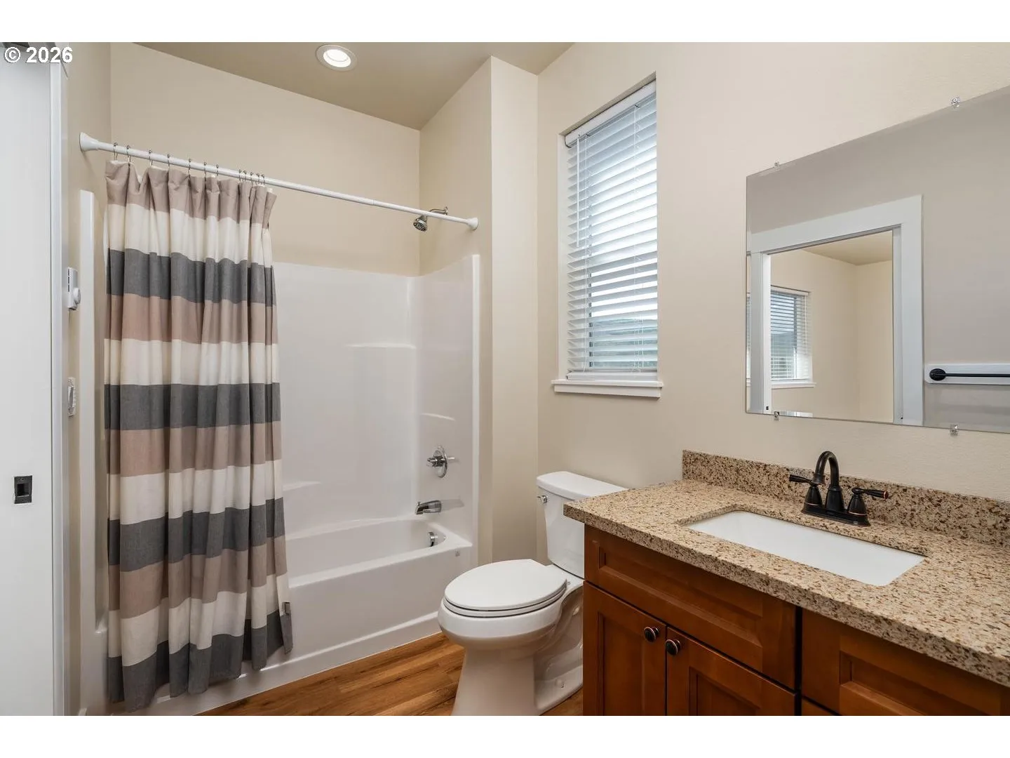 Bathroom, Attached-Main