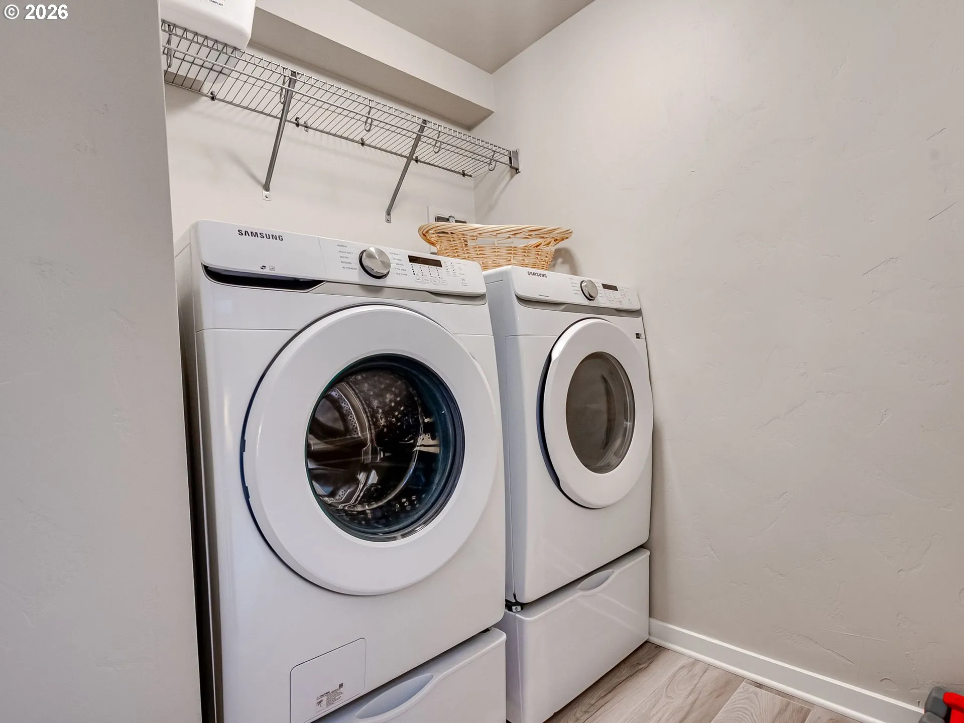 Laundry-Upper