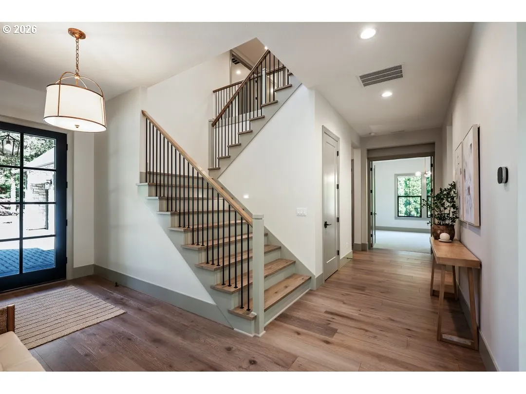 Entrance/Foyer