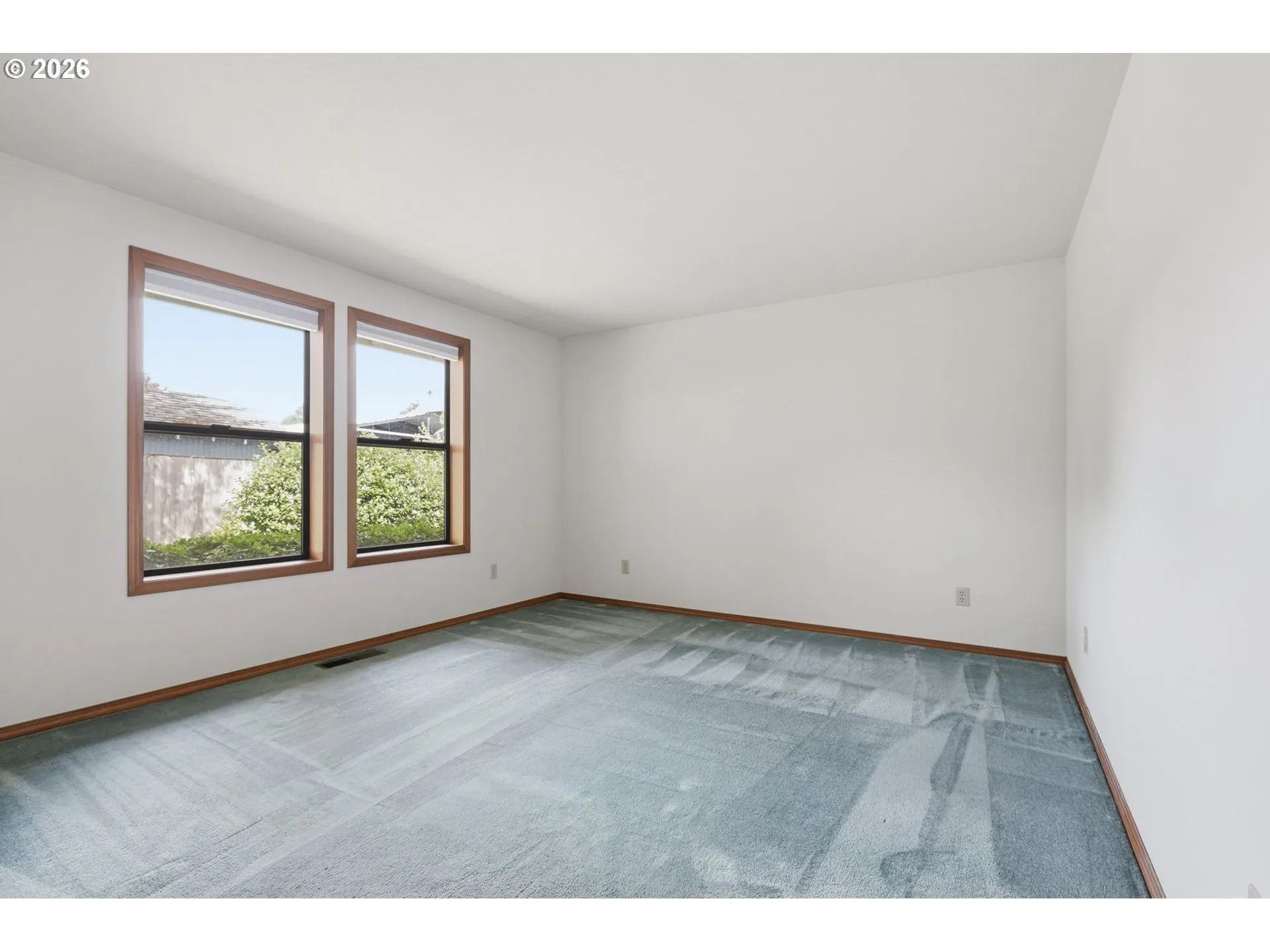 Bedroom, Primary