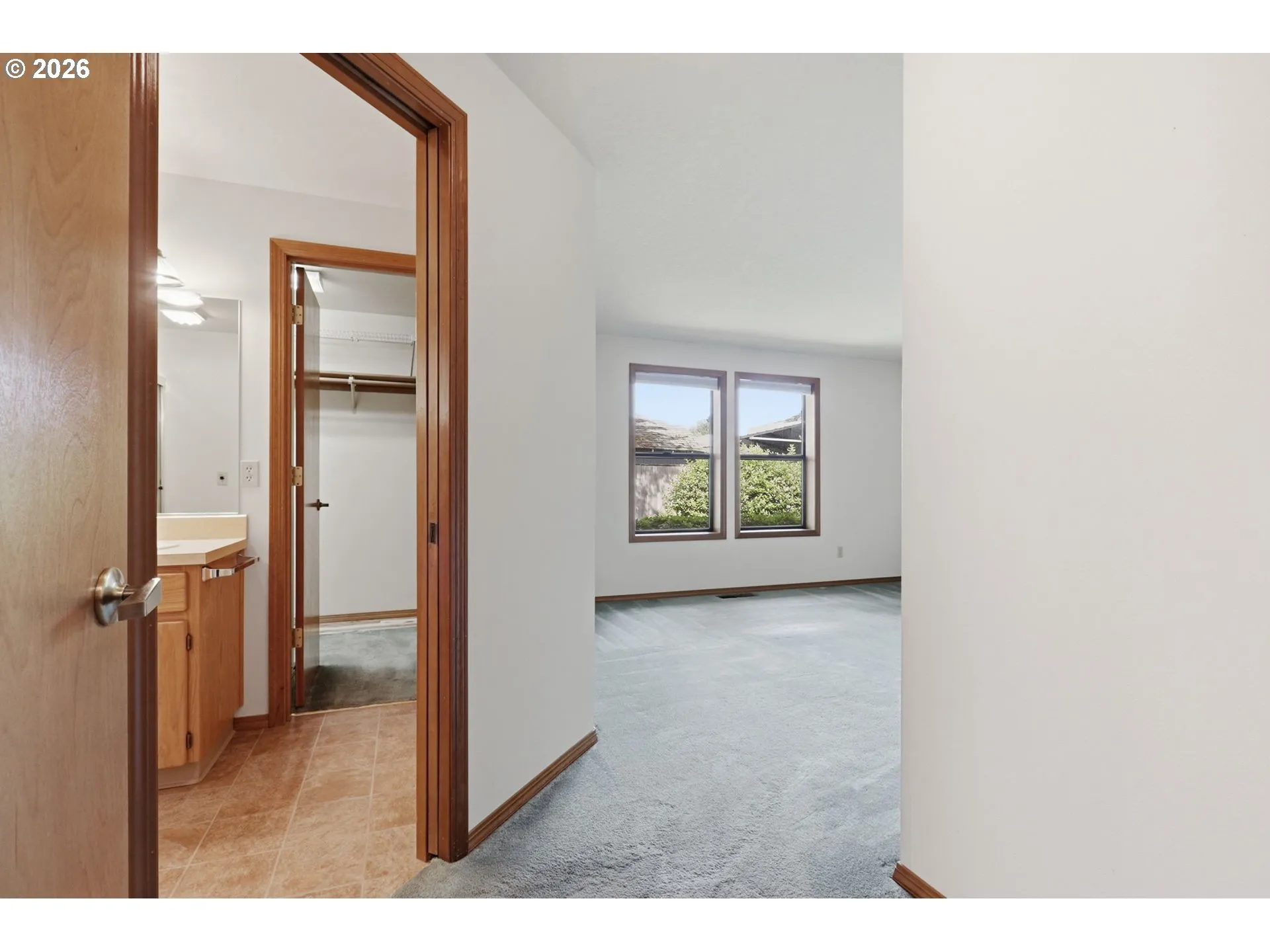 Bedroom, Primary