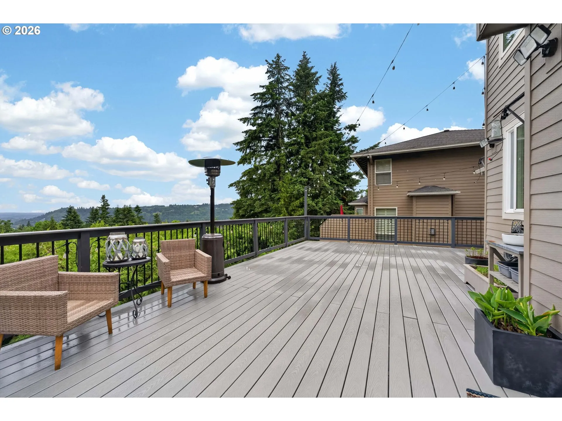 Deck-Main