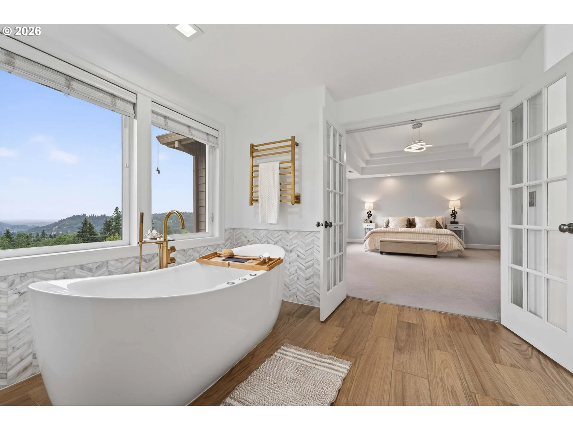 Bathroom, Attached