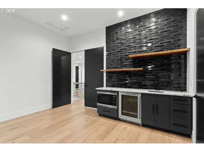 Bonus Room-Upper