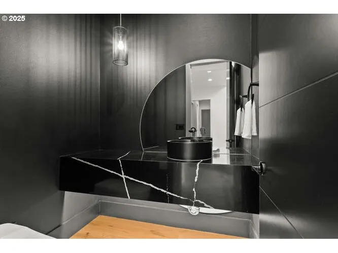 Partial Bath-Main