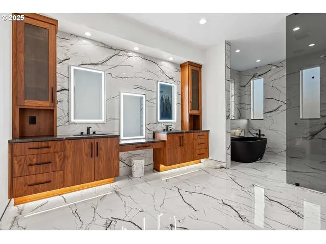 Owner's Suite Bathroom-Double Sinks