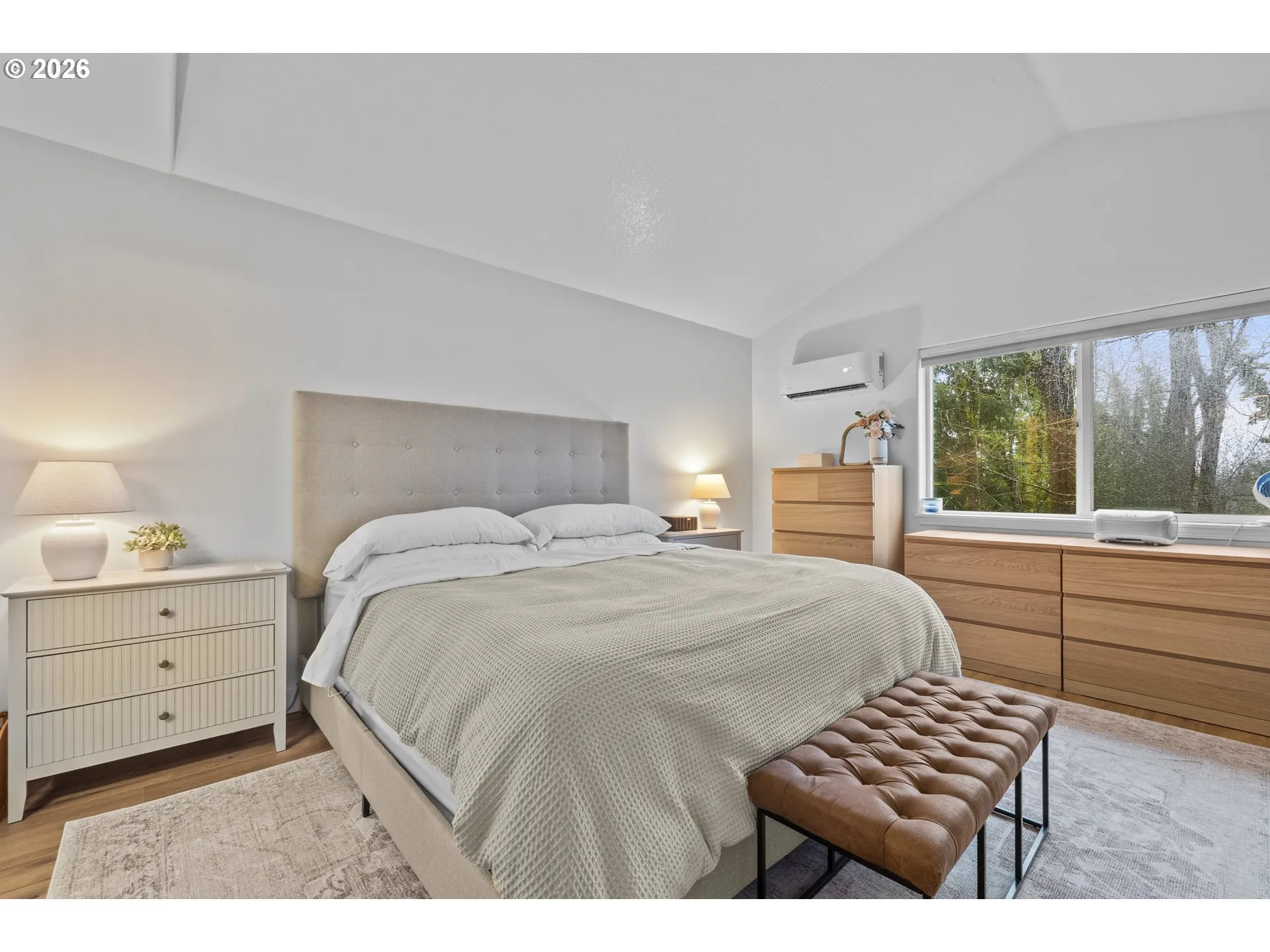 Primary Bedroom-Upper