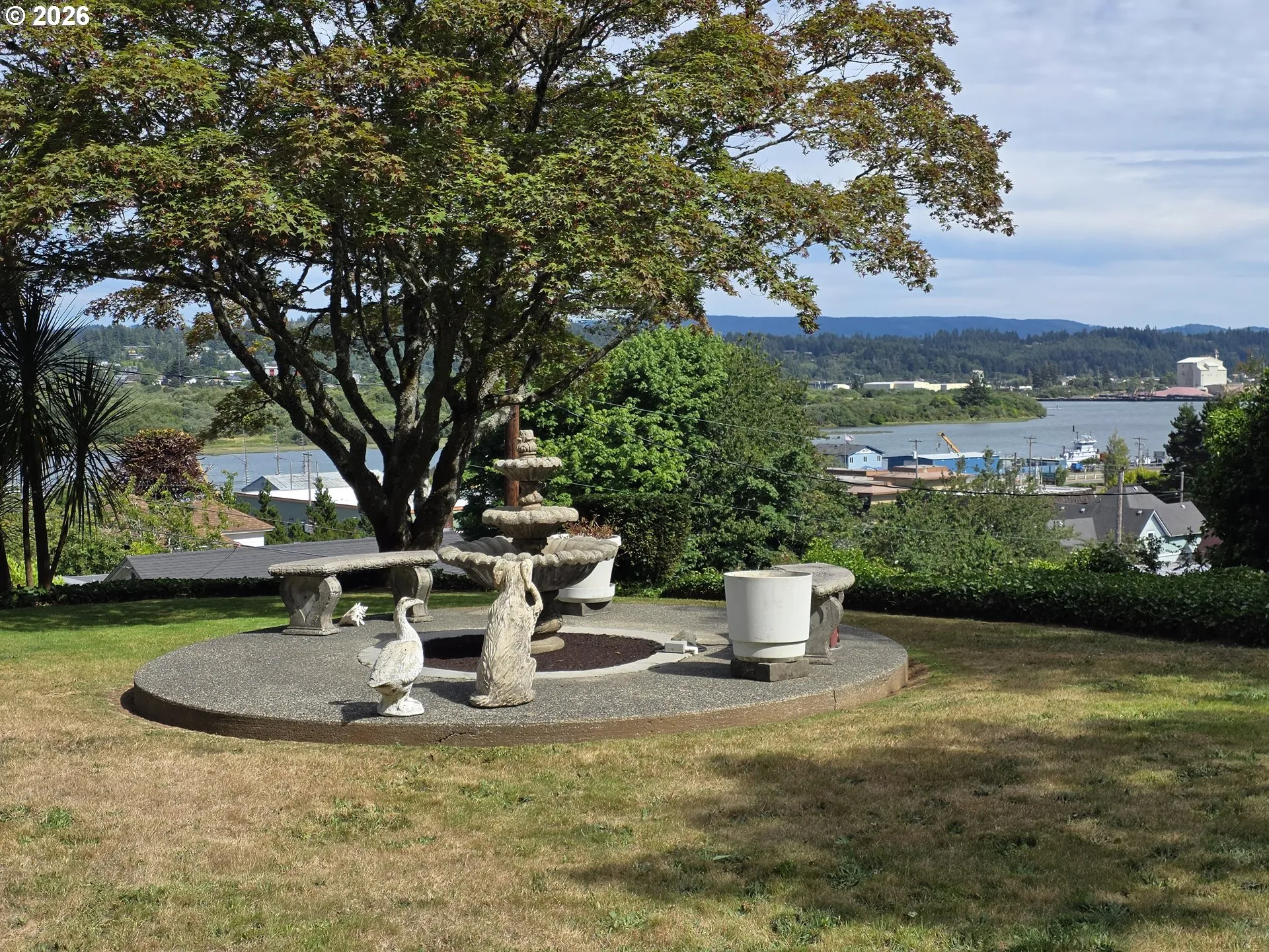 View-Bay