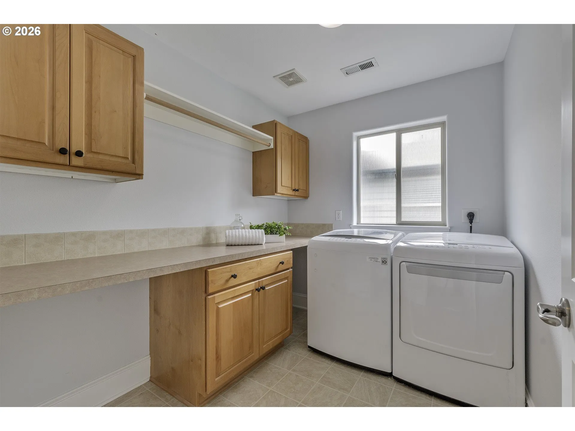 Laundry-Upper
