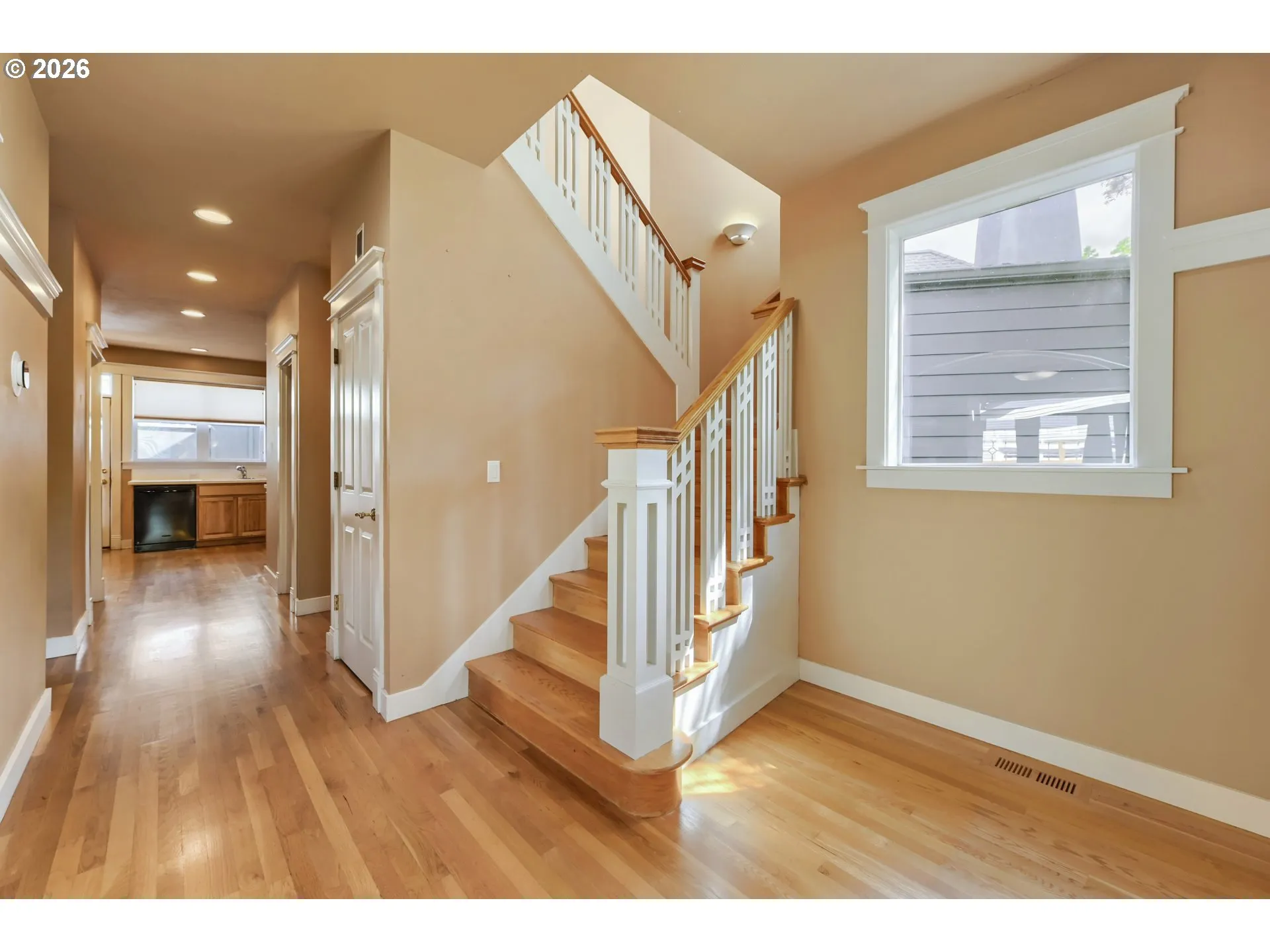 Entrance/Foyer