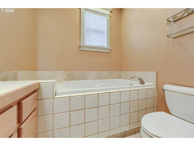 Primary Bedroom-Attached Bathroom