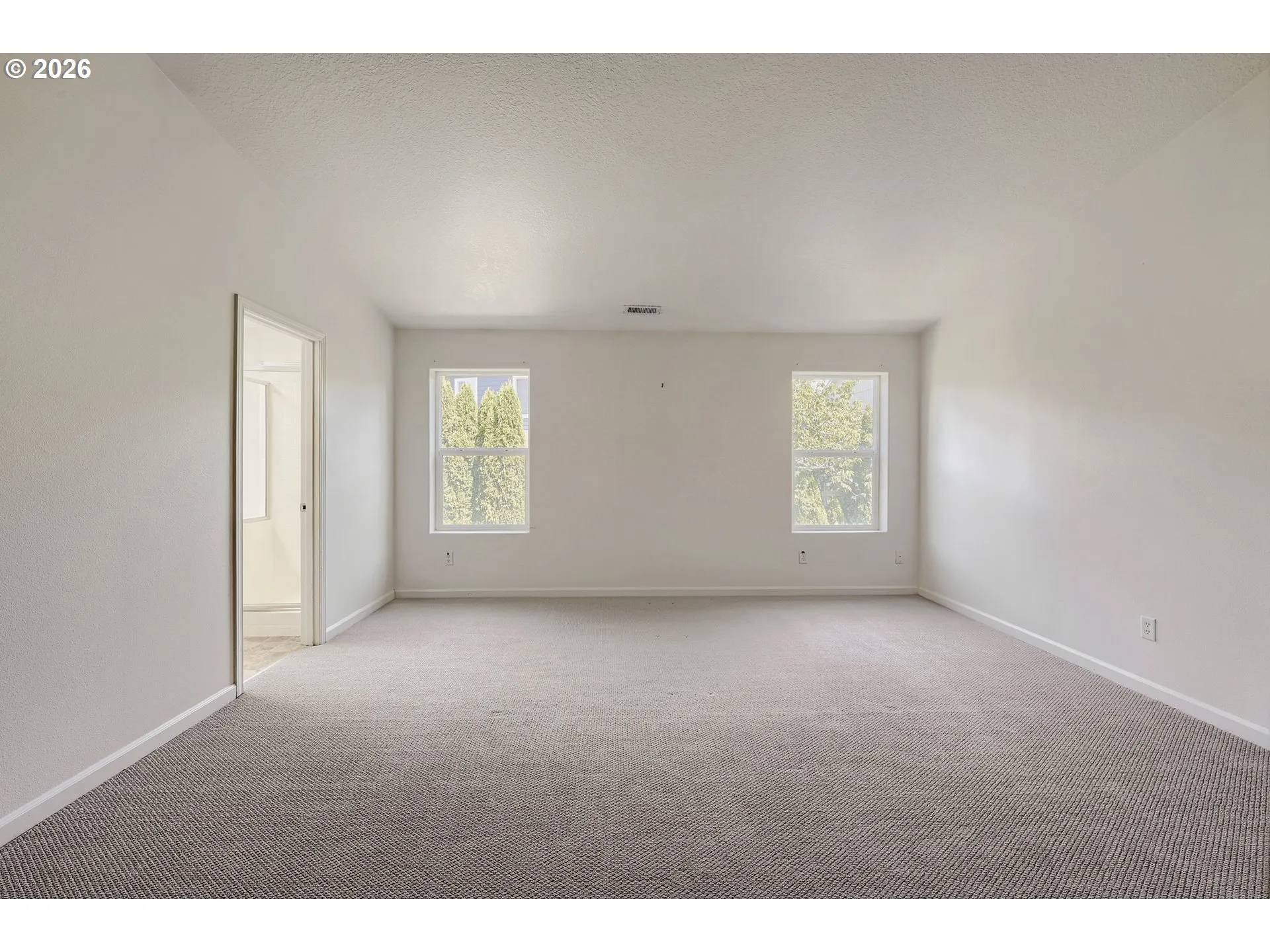 Bedroom, Primary
