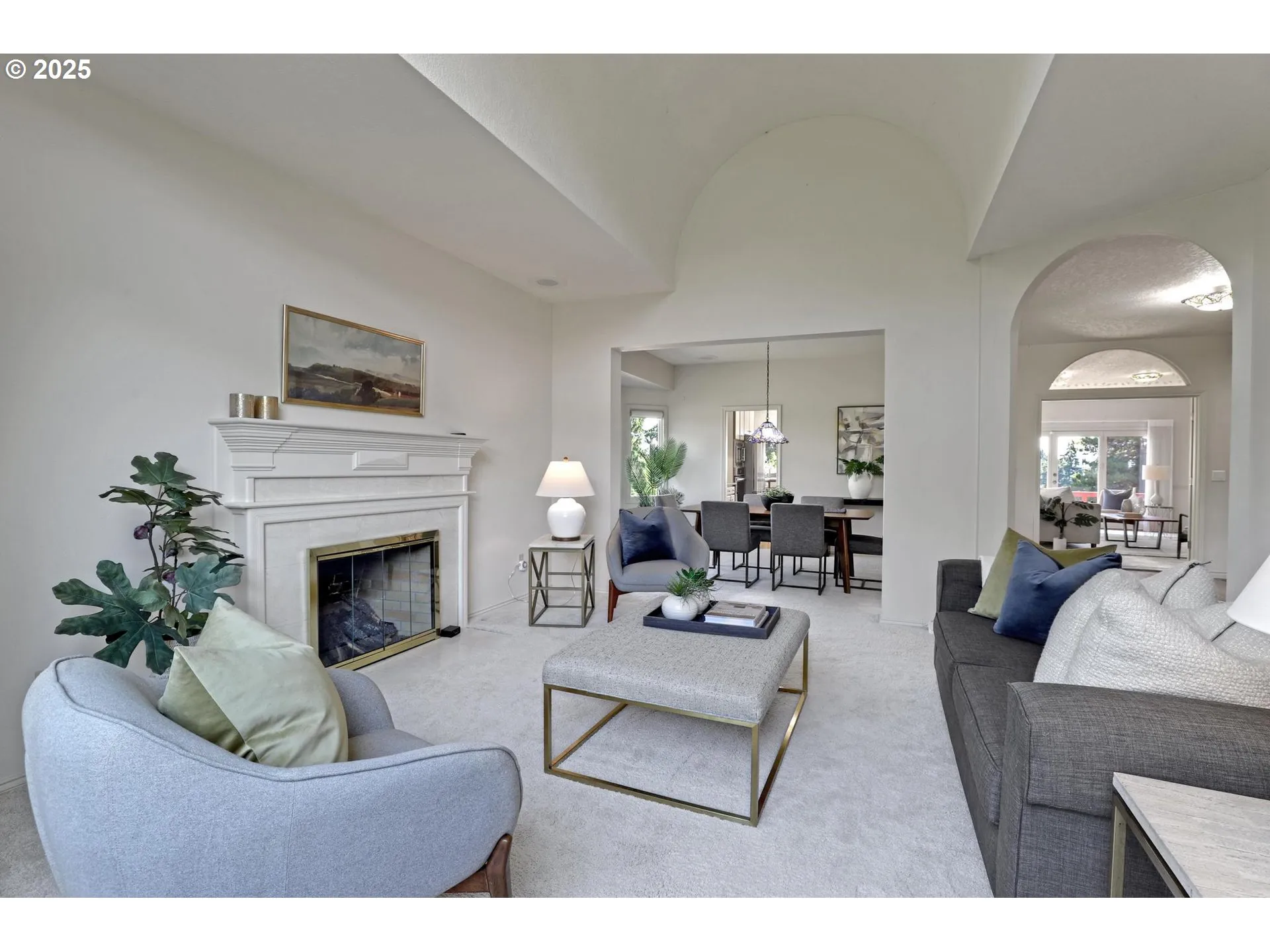 Living Room/Dining Room