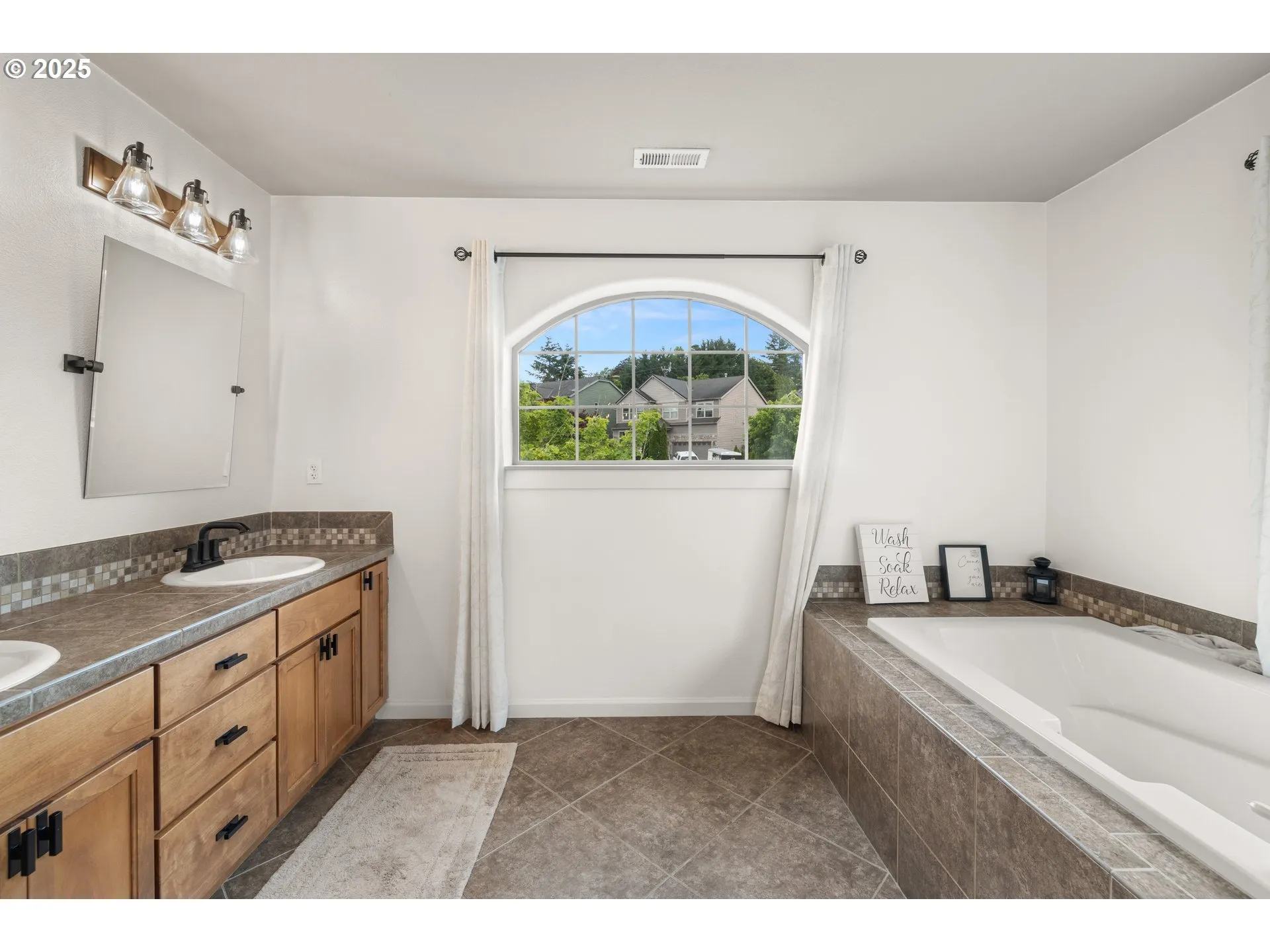 Owner's Suite Bathroom #2
