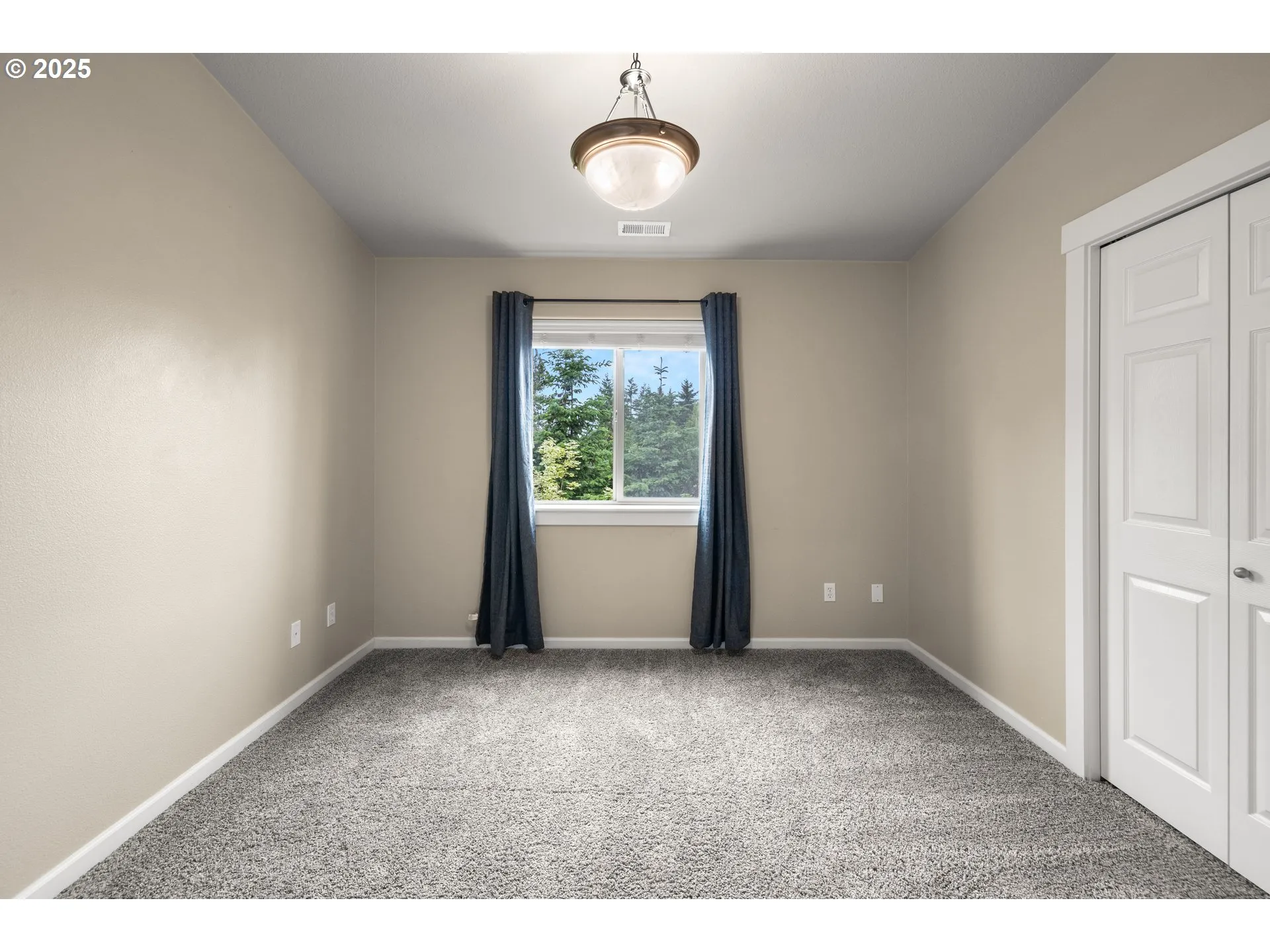 Bedroom-# 1