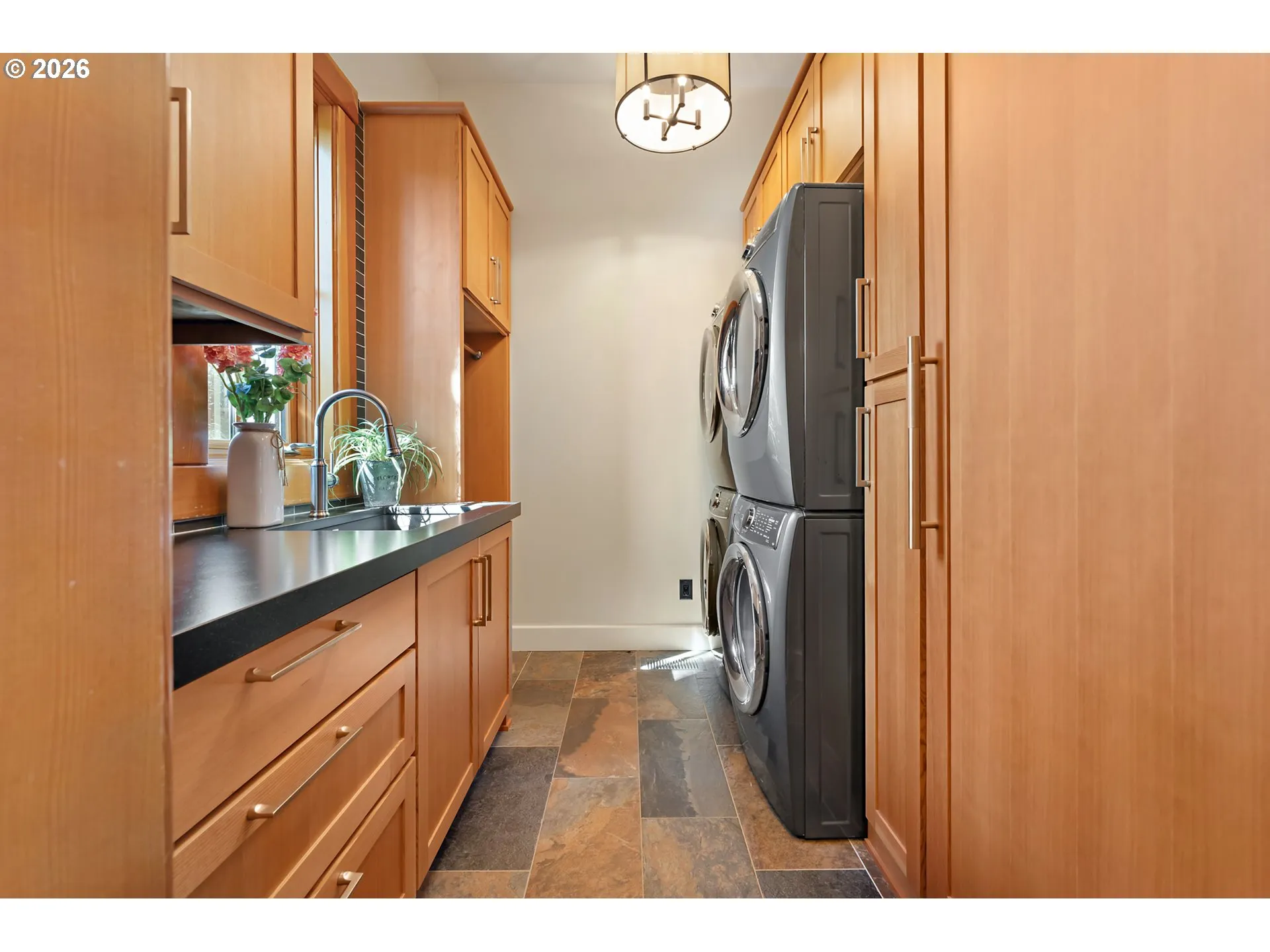 Laundry-Main