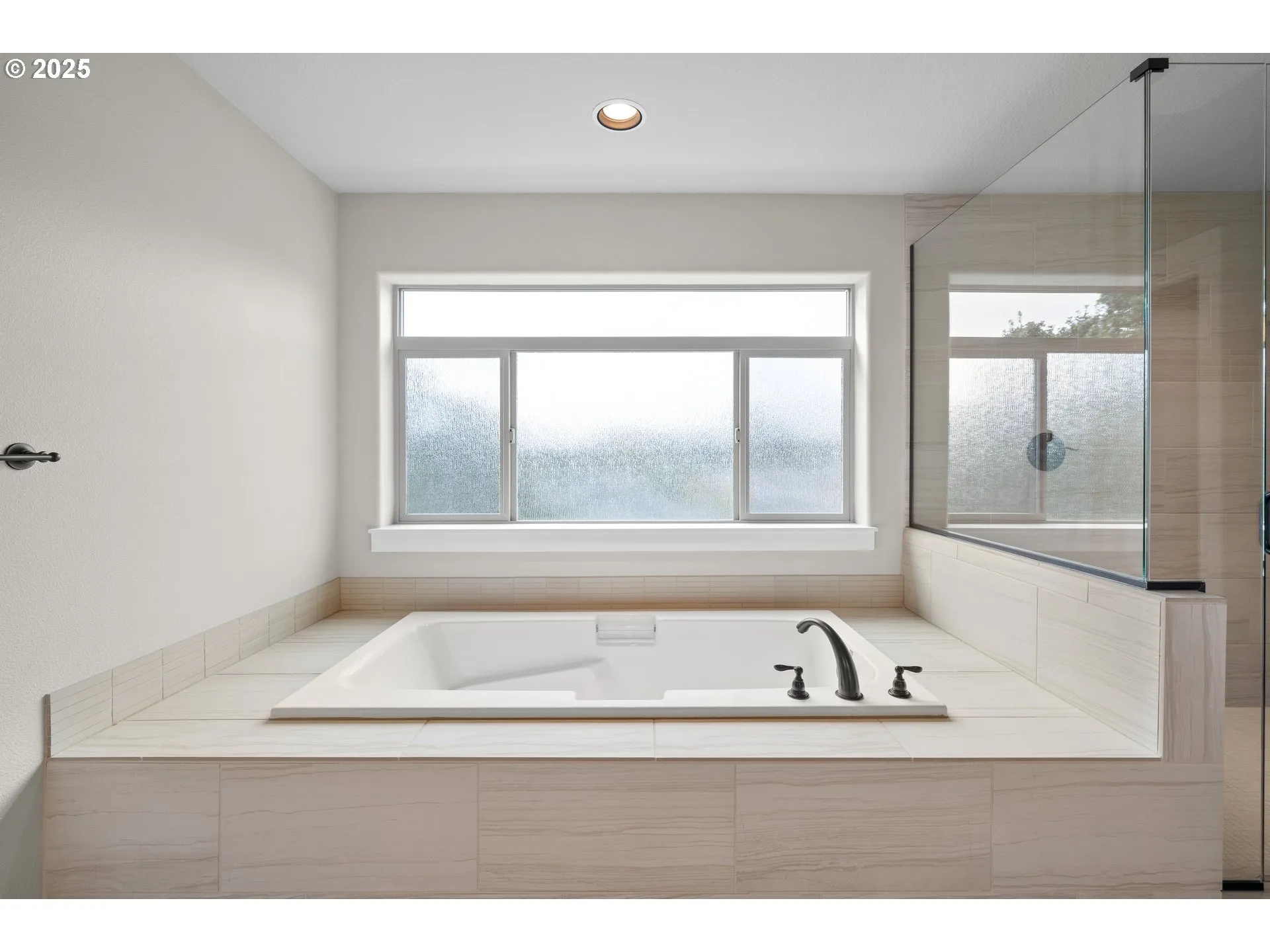 Bathroom-Garden Tub
