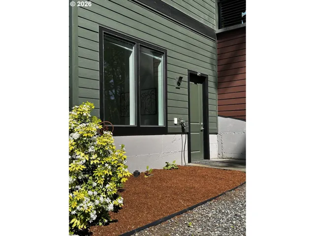 Exterior-Rear