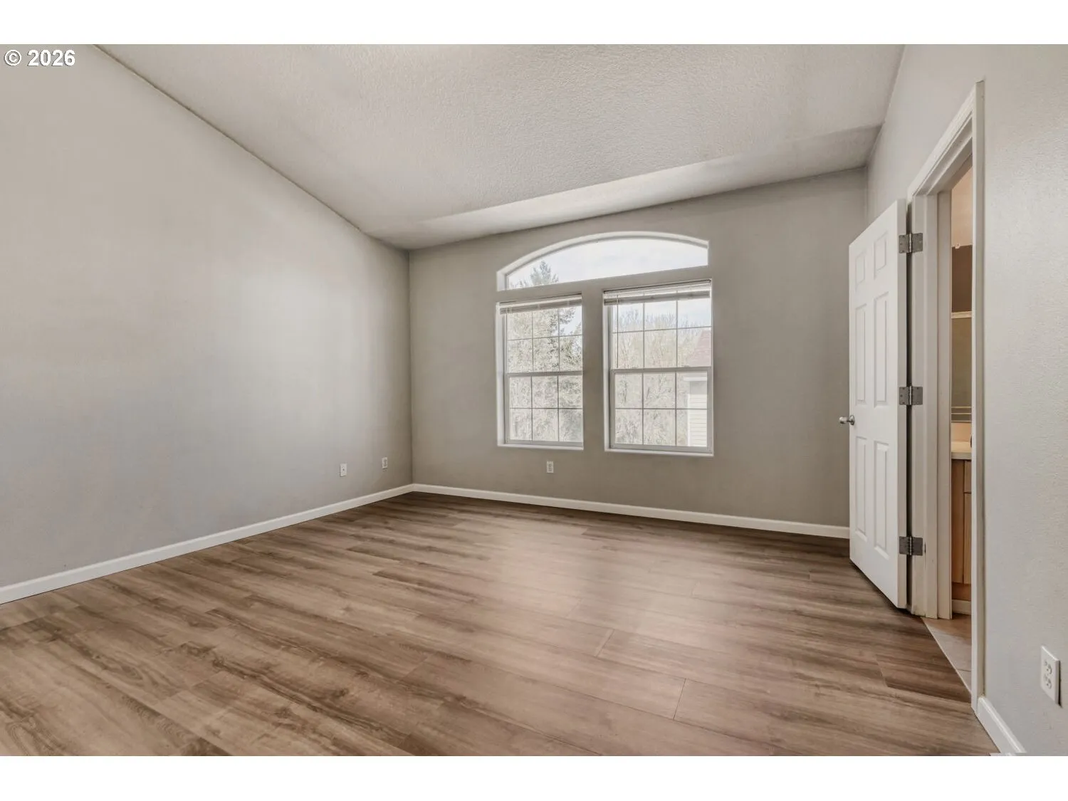 Bedroom, Primary-Upper