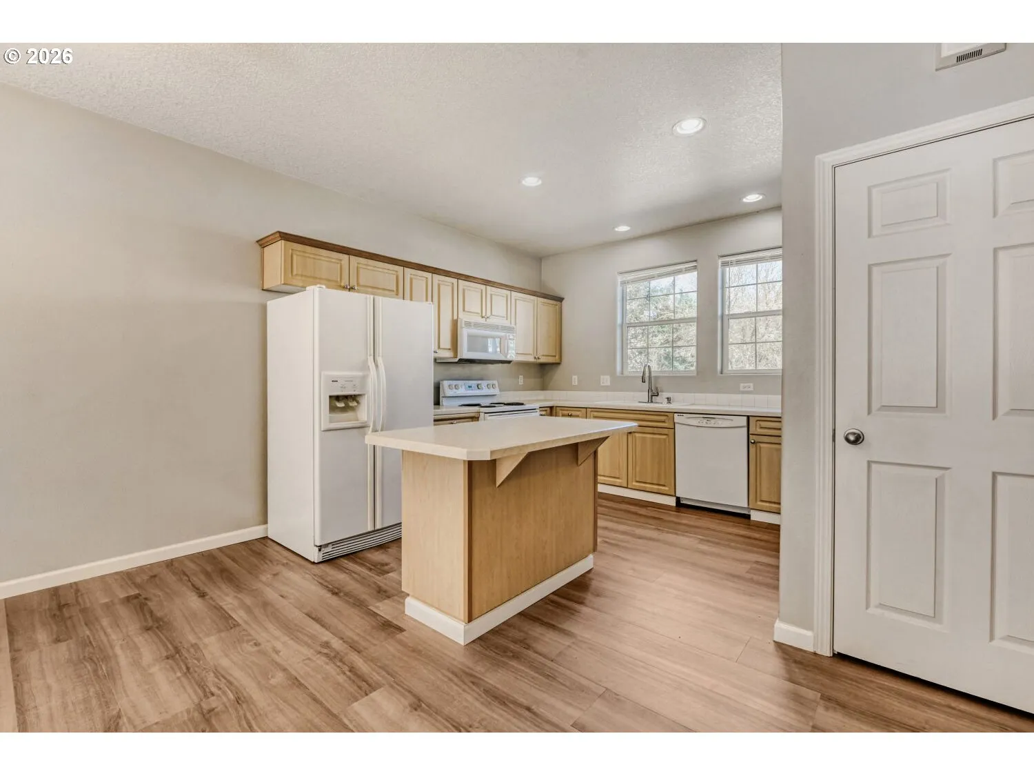 Kitchen-Island