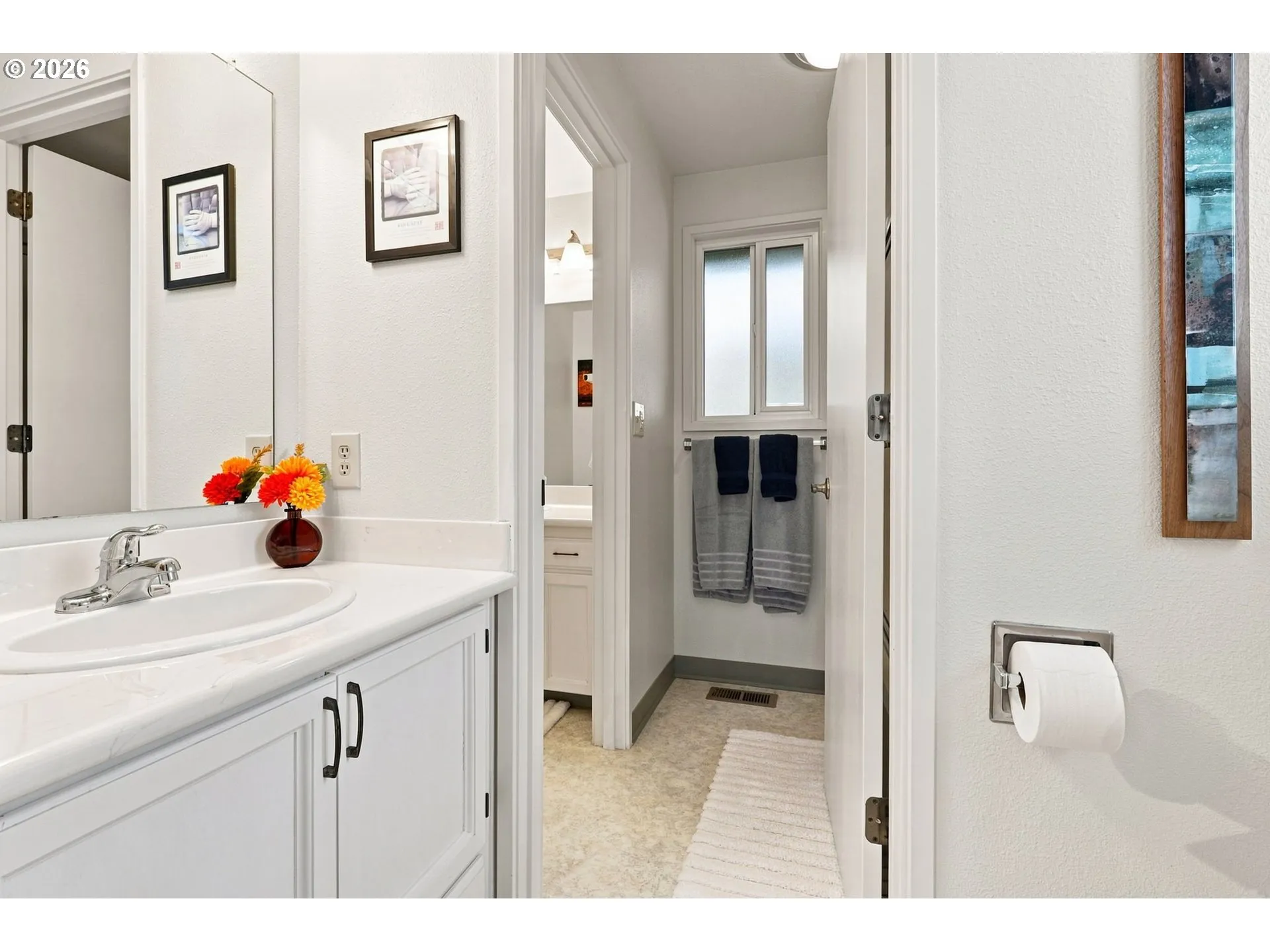 Bathroom, Attached-Half Bath
