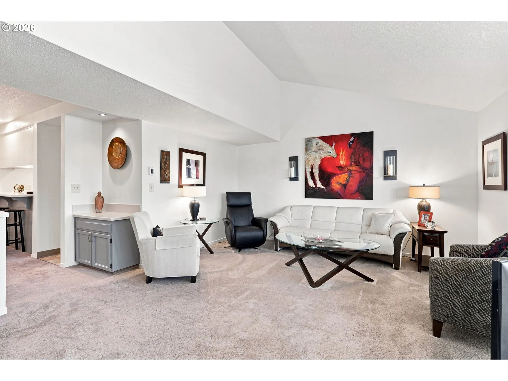 Living Room-Vaulted Ceilings