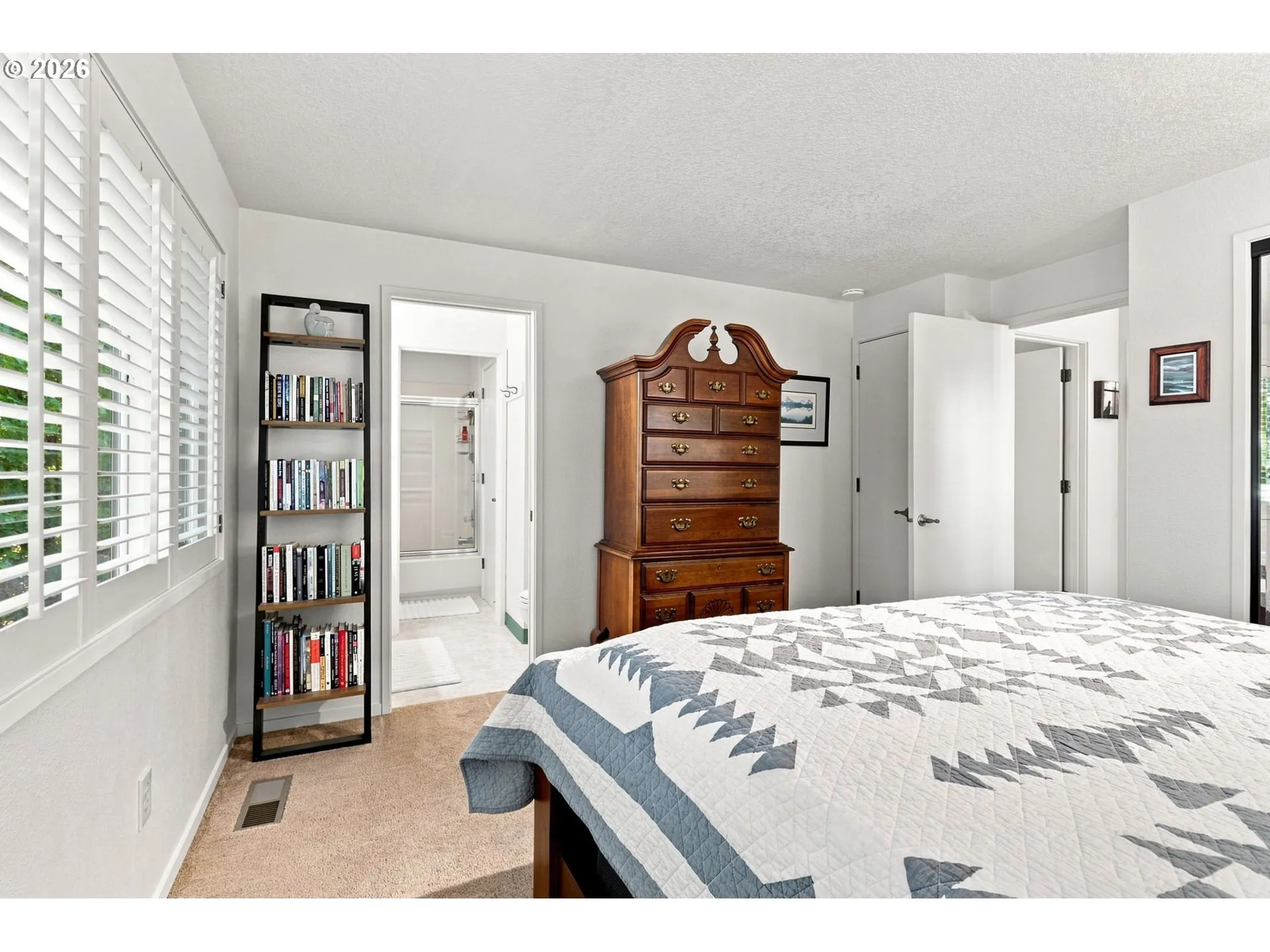 Primary Bedroom-Attached Bathroom