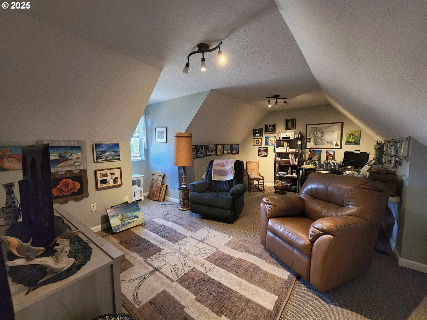 Family Room-Upper