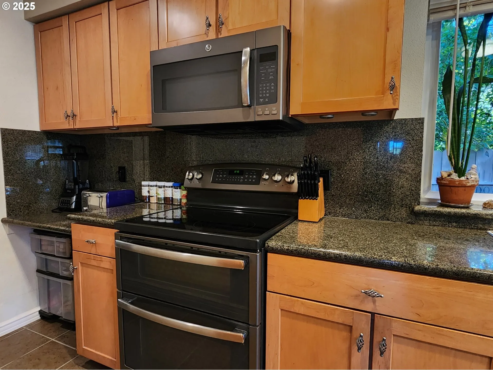 Kitchen-Oven
