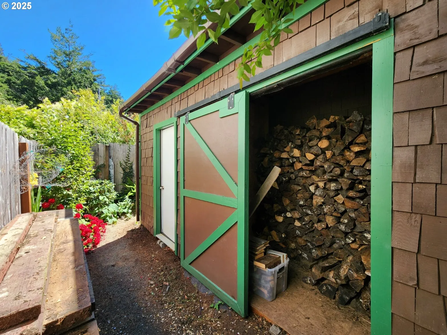 Shed