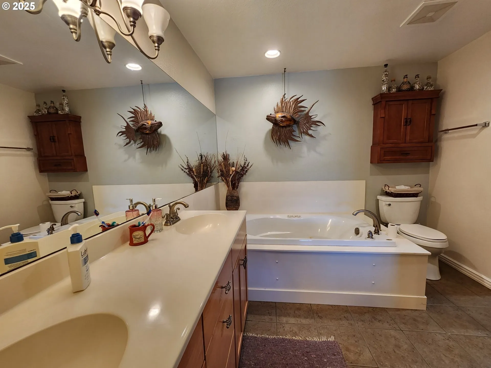 Attached Bathroom #1-Full Bathroom