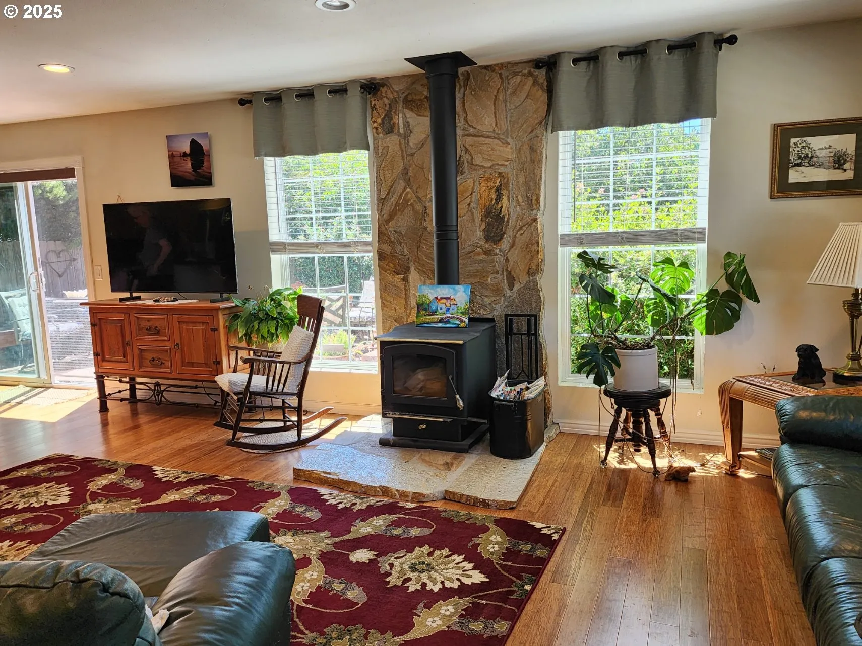 Fireplace Wood Burning Stove/Insert-Certified